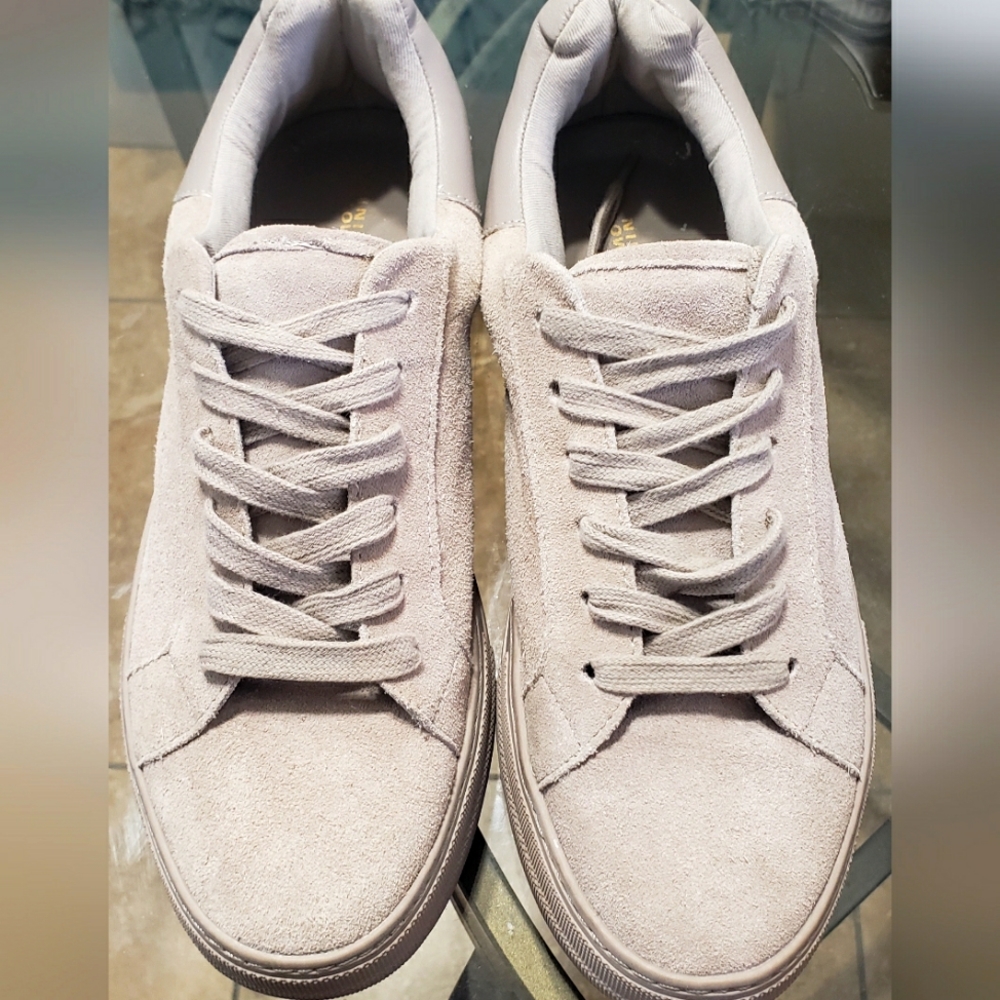 Winnie Harlow × SM women's sneakers